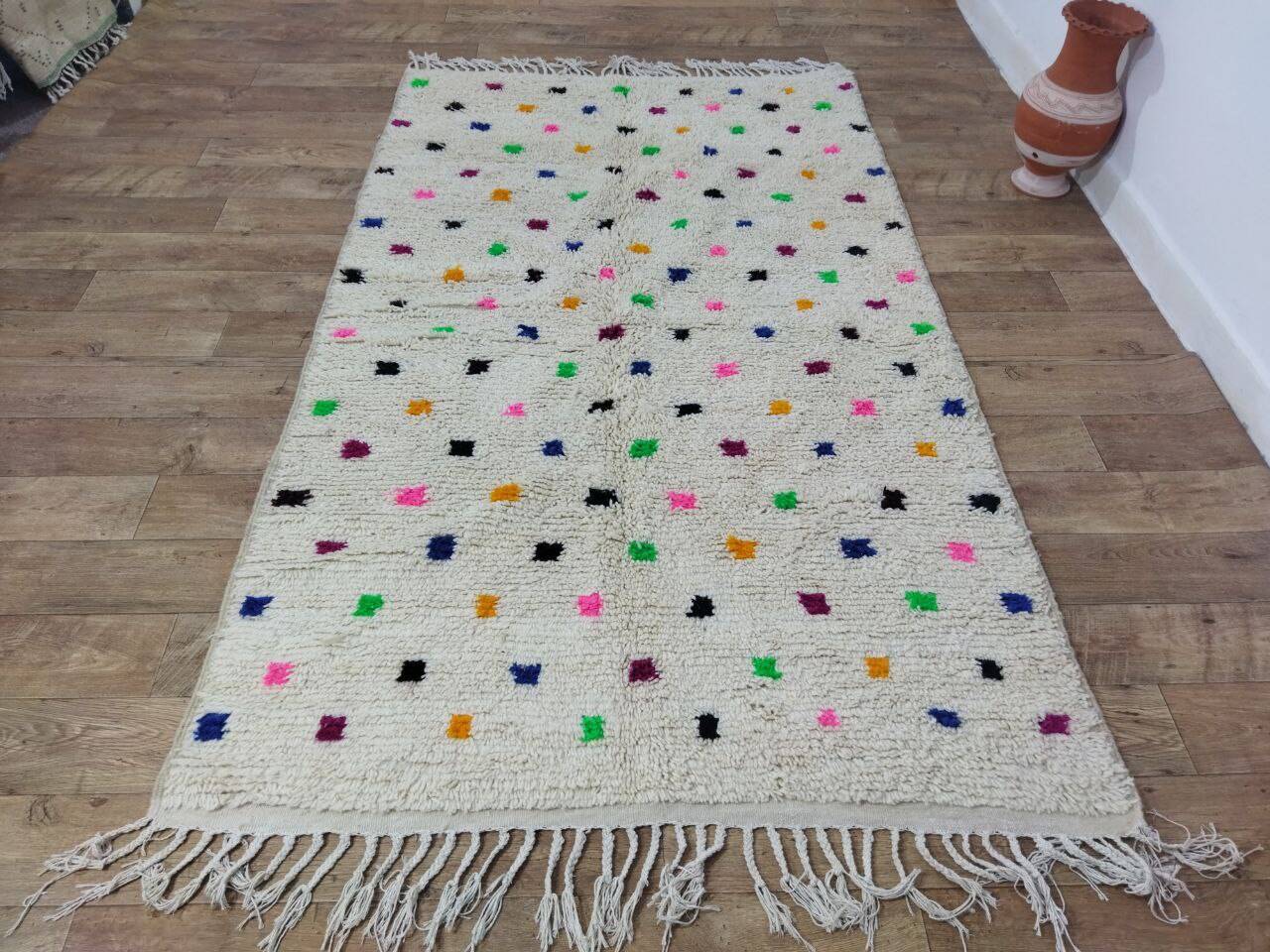 Handmade wool Berber rug 250 x 150cm