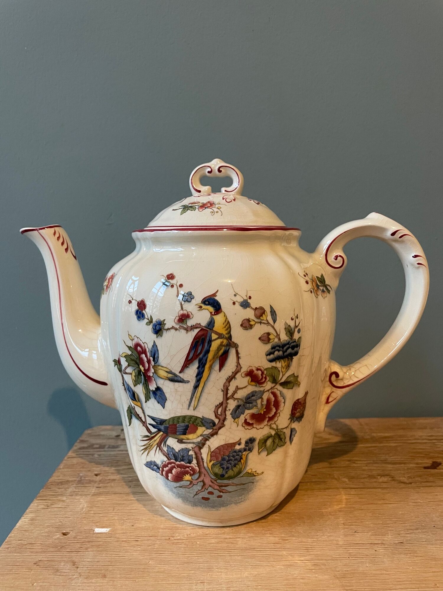 Set of 10 pieces of a Villeroy and Boch tea set, Phoenix model