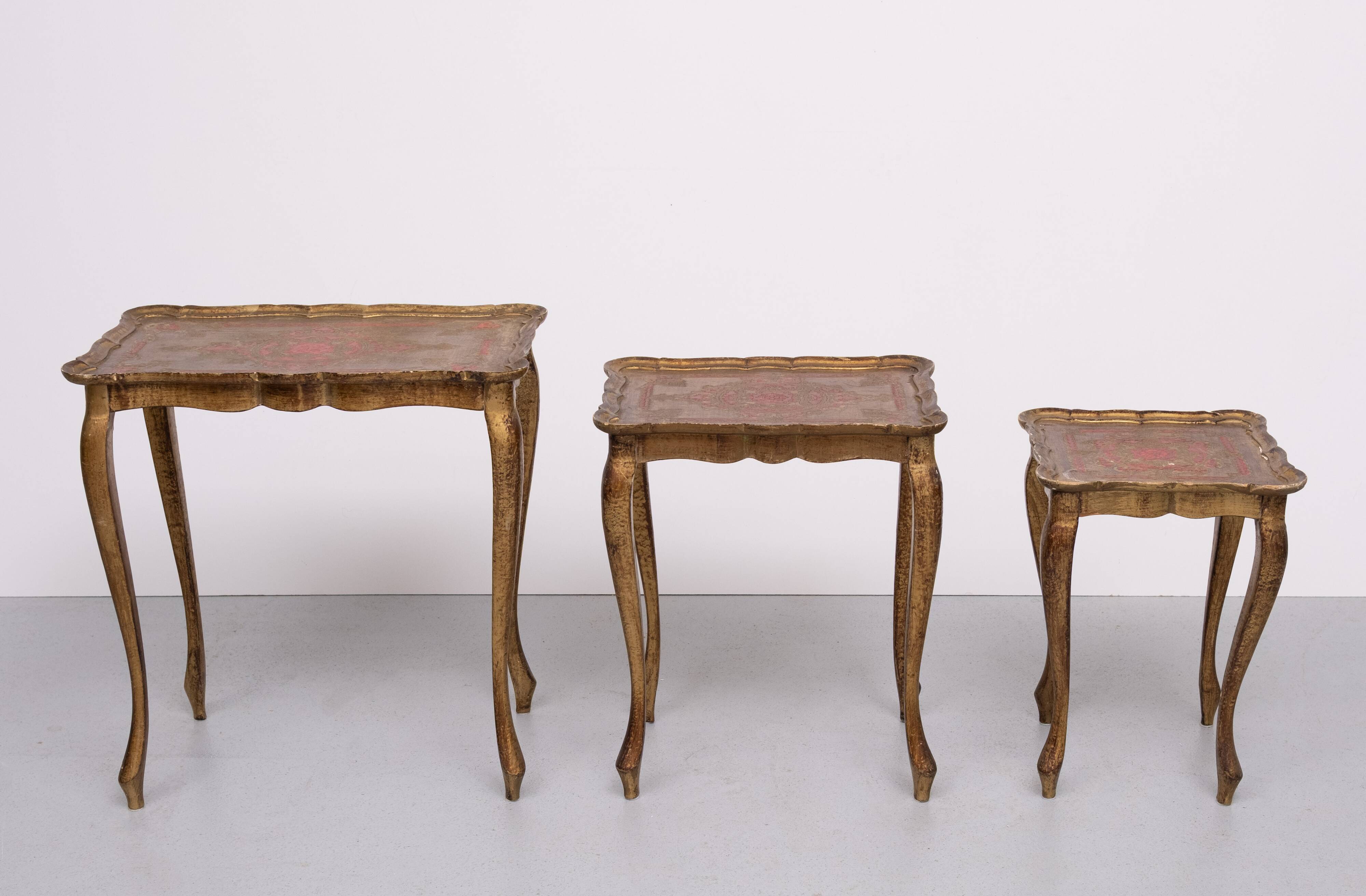 Triptych Florentine Gold and Red Wood Italian nesting Tables, 1960