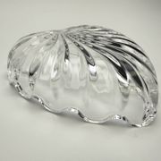 Petite coupelle en cristal forme coquillage – Vide-poche ou porte-bijo