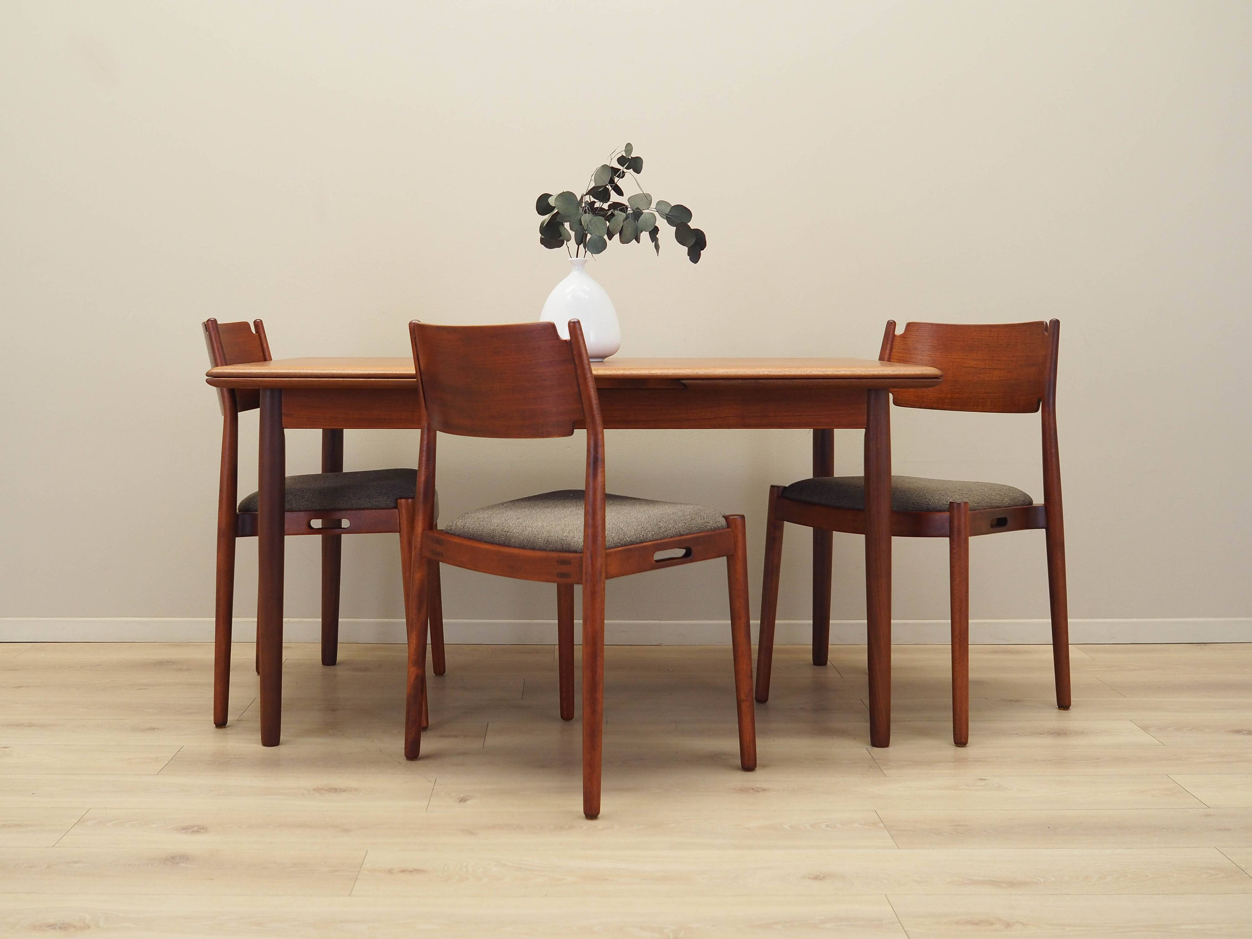 Teak table, Danish design, 1970s, production: Denmark