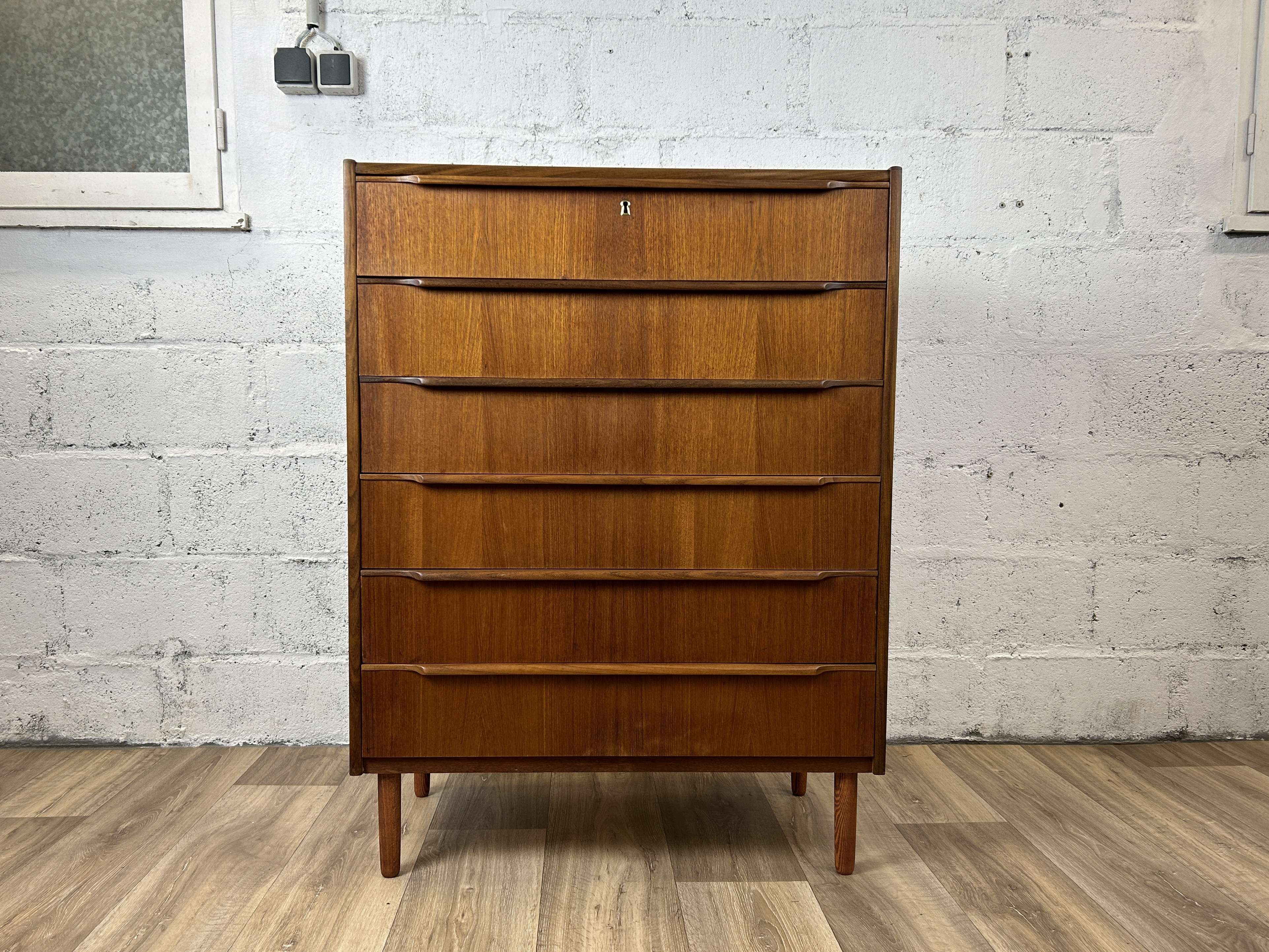 Scandinavian chest of drawers 6 drawers vintage teak, 60s