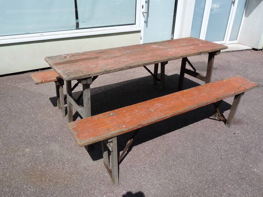 Table + 2 brewery benches - old brewery L.F. Haag Ingwiller prey