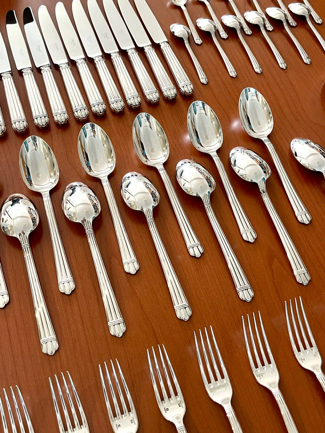 Christofle Aria, 48-piece flatware set, very good condition