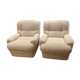2 armchairs lined with buckle