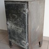 Ancien meuble glacière en zinc