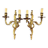 Paire d'appliques en bronze massif doré Rococo.