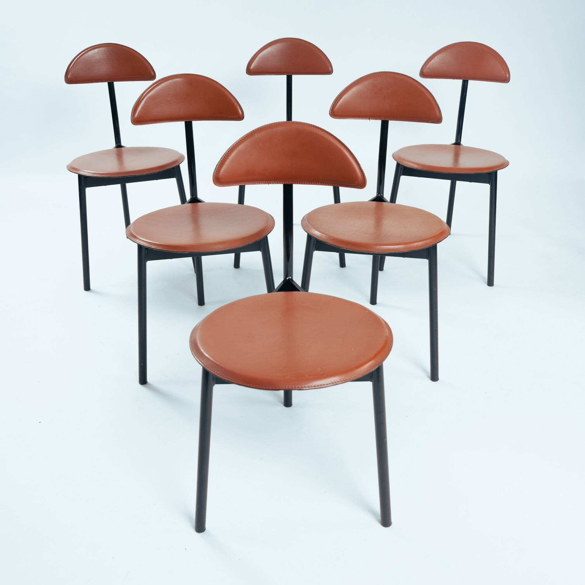 6 Linea Veam leather tripod chairs, Italy 1980s