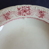 Sarreguemines earthenware plate decorated with flowers