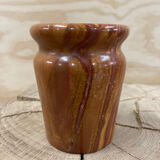 Petit vase en albâtre rouge vintage