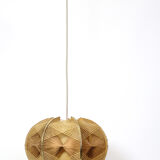 Suspension in wire and wood from the 1970s.