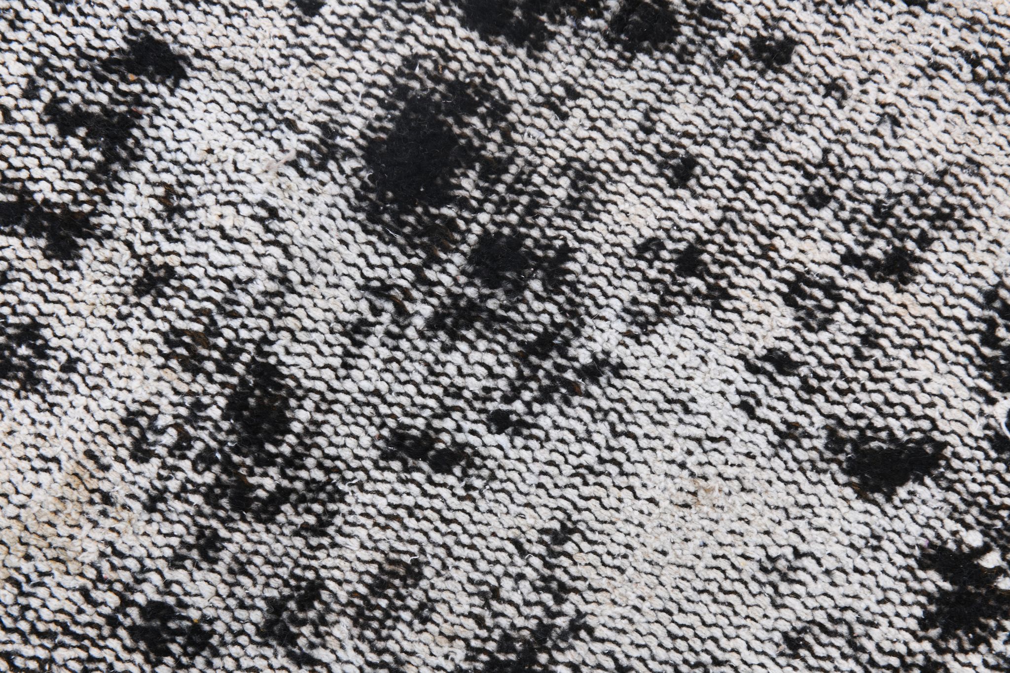 Distressed wool vintage tapis rugs 243x158cm