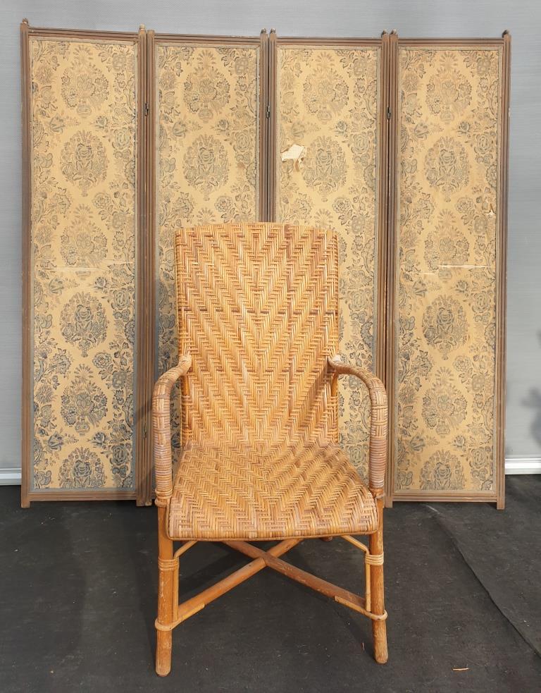 Screen 4 fronts of Indian wood and fabrics and silk at the end of the 19th century