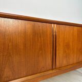 Enfilade danoise en teck par Bernhard Pedersen & Son, années 1960