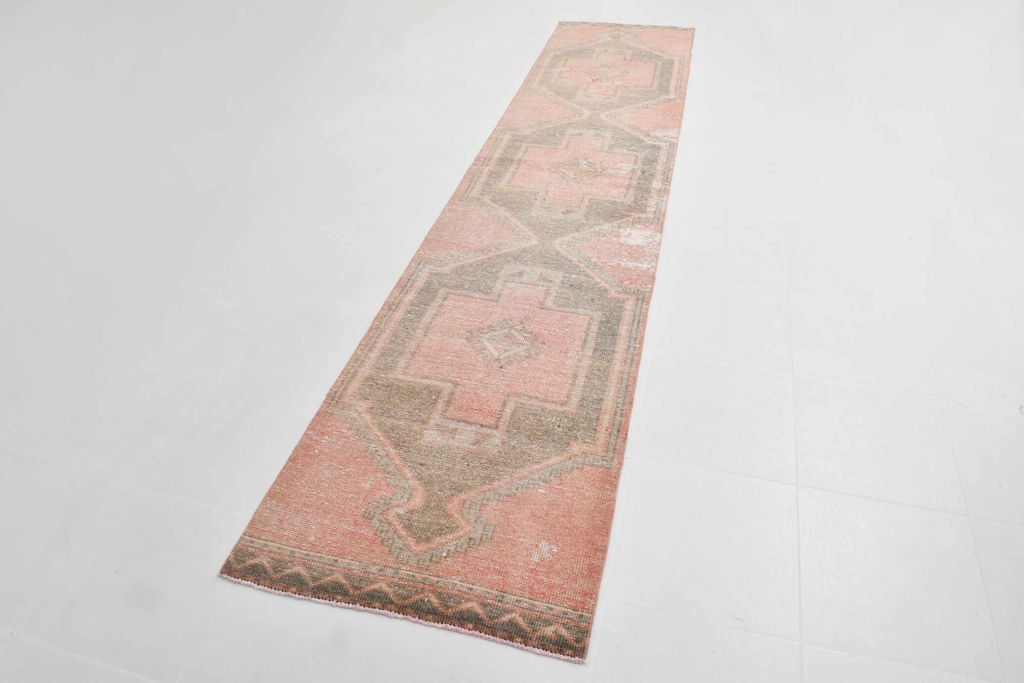 3x12 Long Turkish Runner Rug,84x384Cm