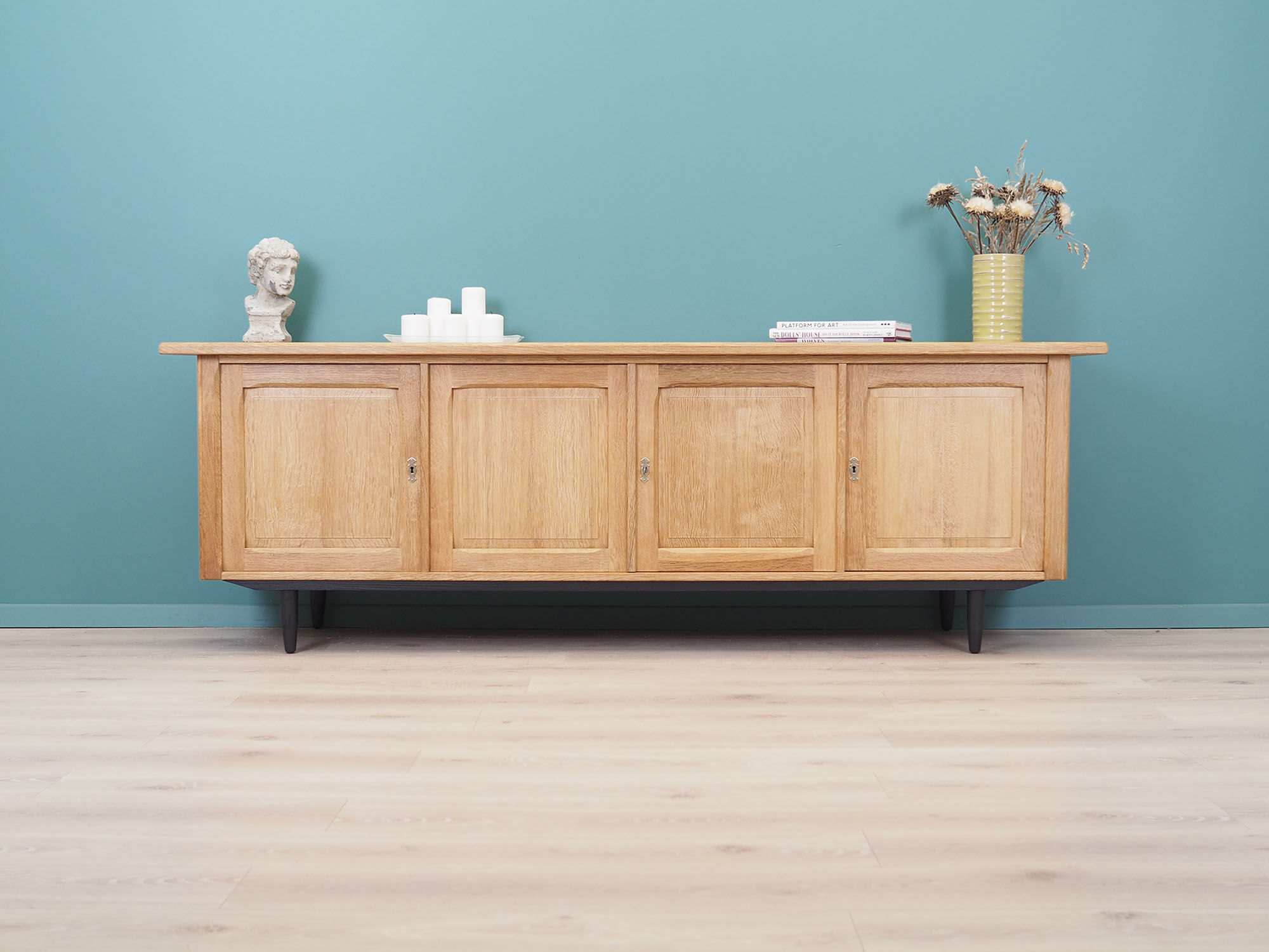 Sideboard in oak, 60s, Danish design, production: Denmark