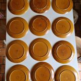Set of 12 flat plates, Niderviller Fauve model