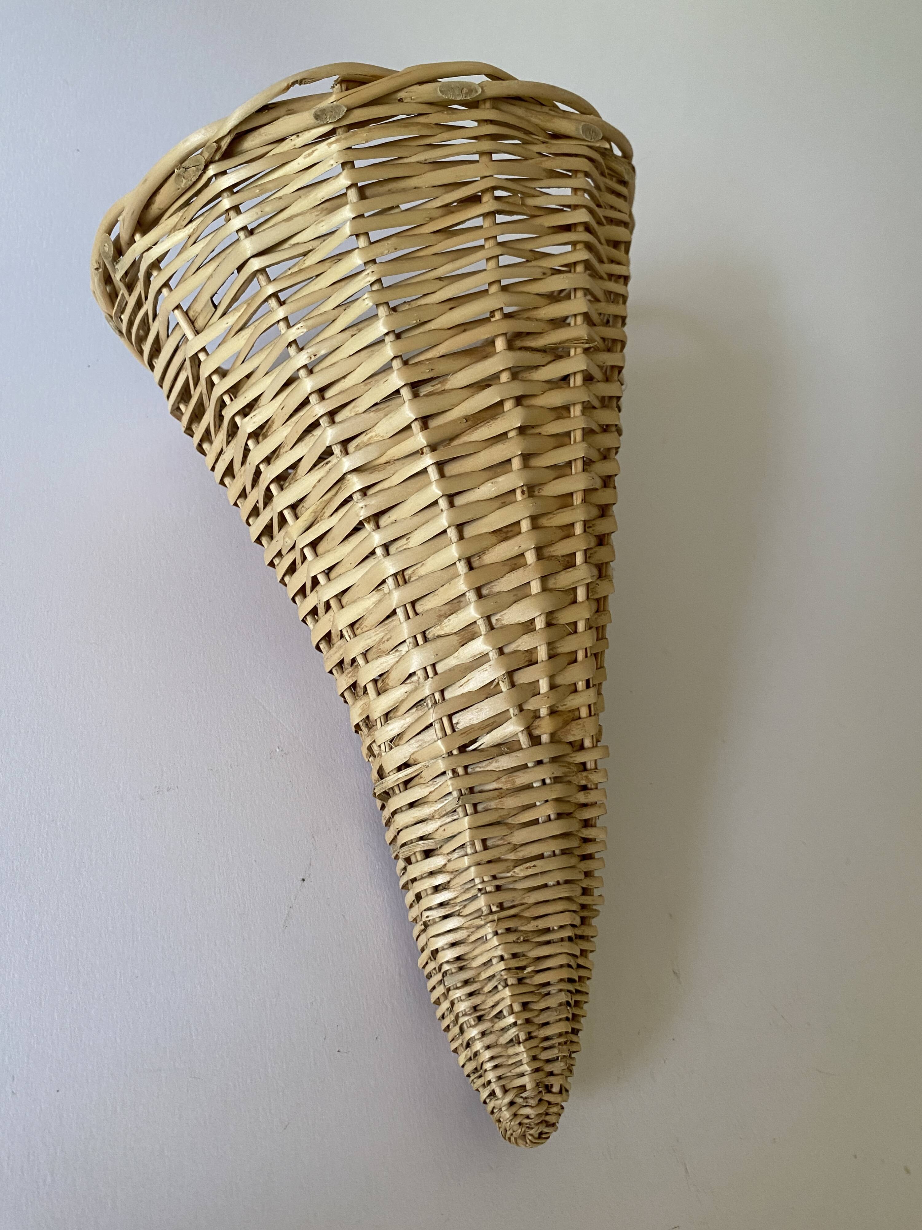 Hanging basket, woven wicker cornucopia