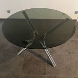 Vintage design round table in Italian style