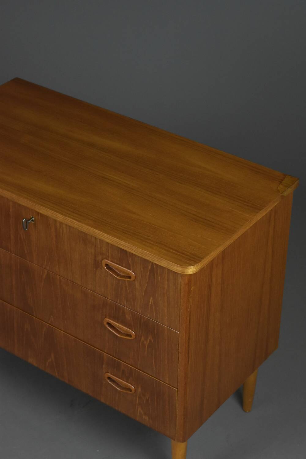 Commode scandinave en teck, années 1960