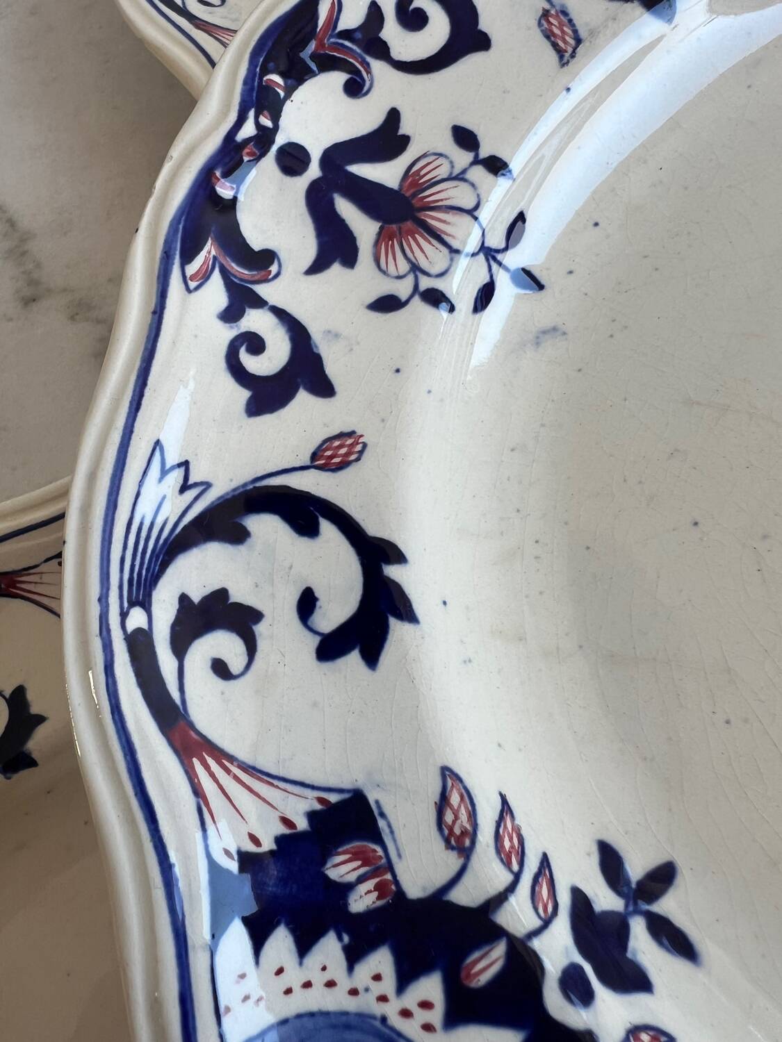 Longchamp France dinner plates, Rouennais model