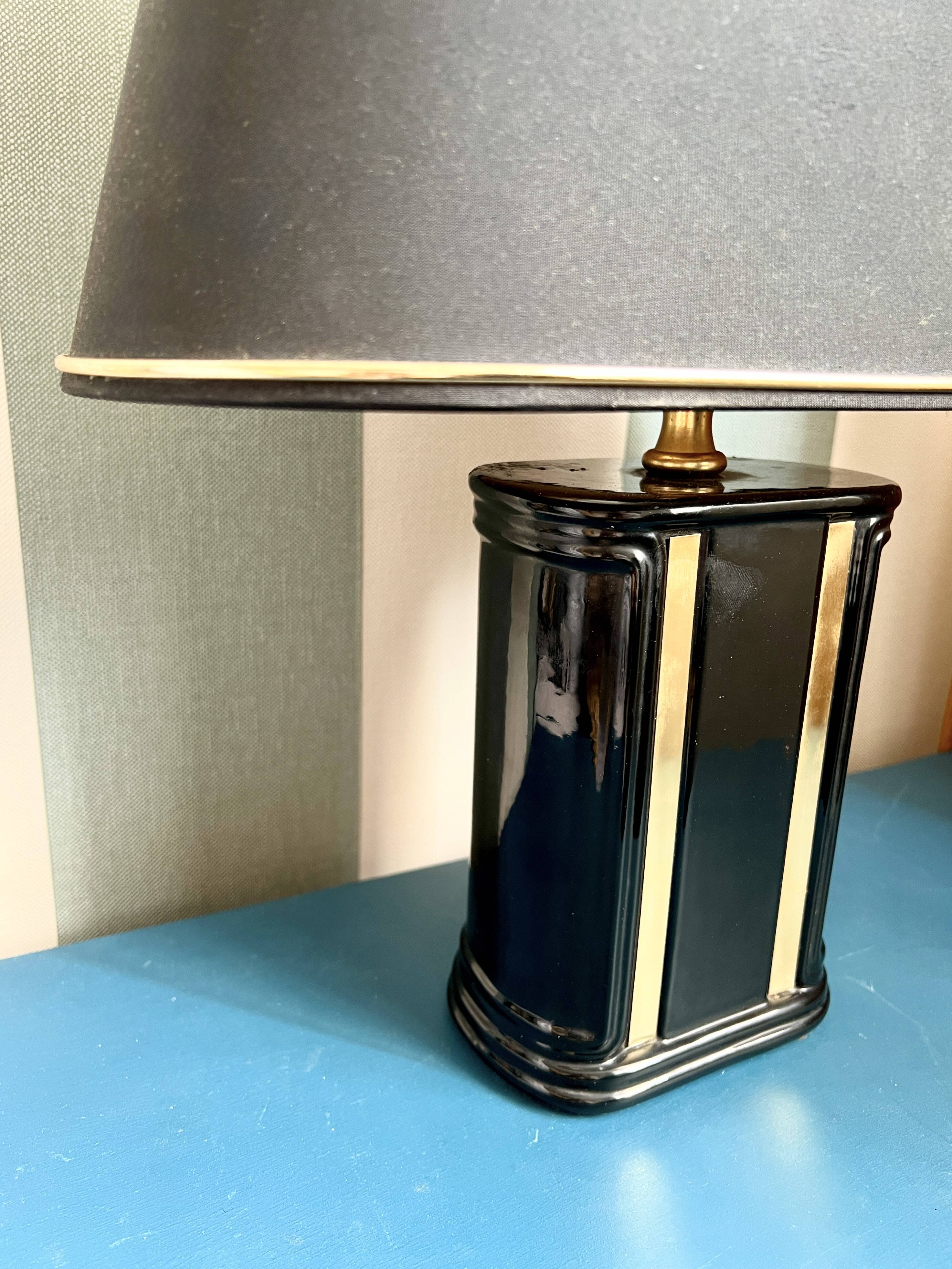 Vintage black & gold ceramic table lamp