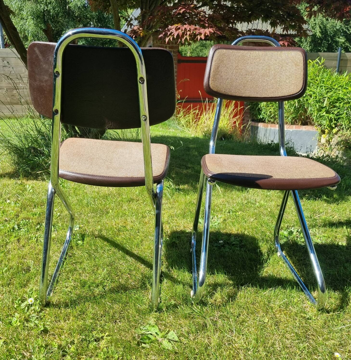 Soudexvinyl chairs