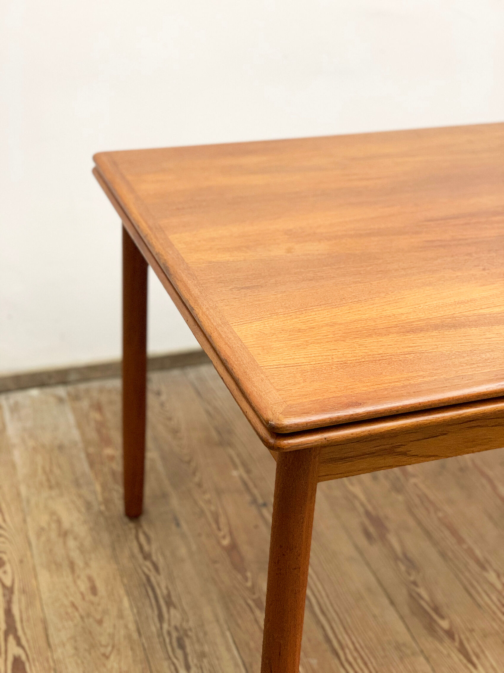 Extendable mid century teak dining table with pull out leaves, denmark, 1950s