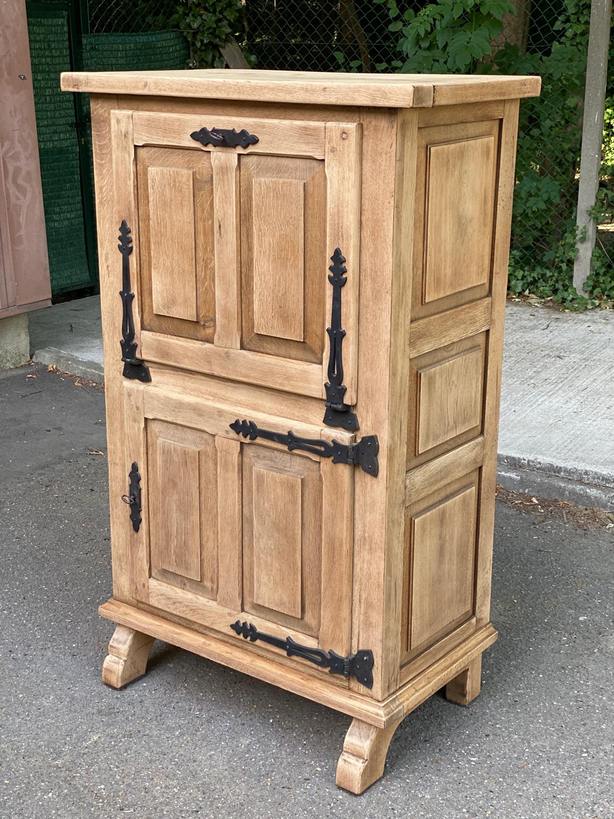 Renovated Spanish secretary in solid oak, 19th century