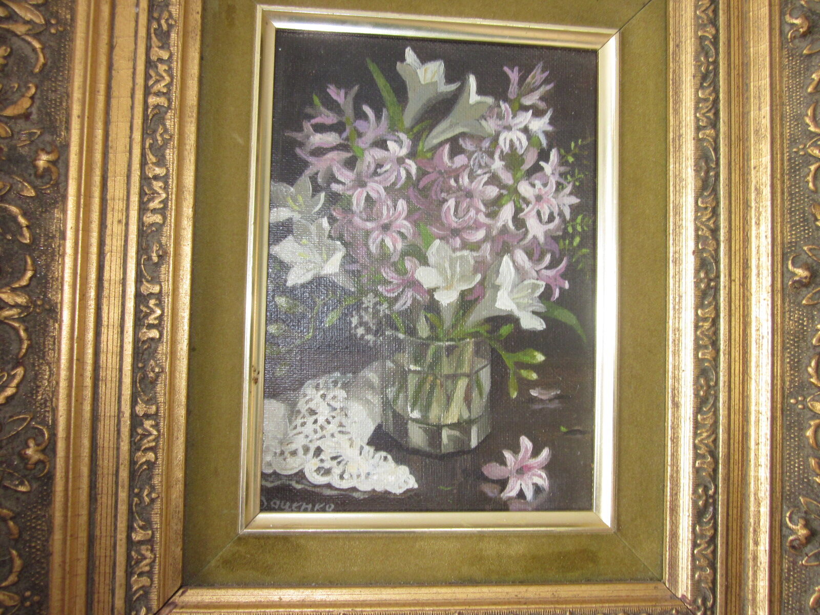 Painting bouquet of flowers