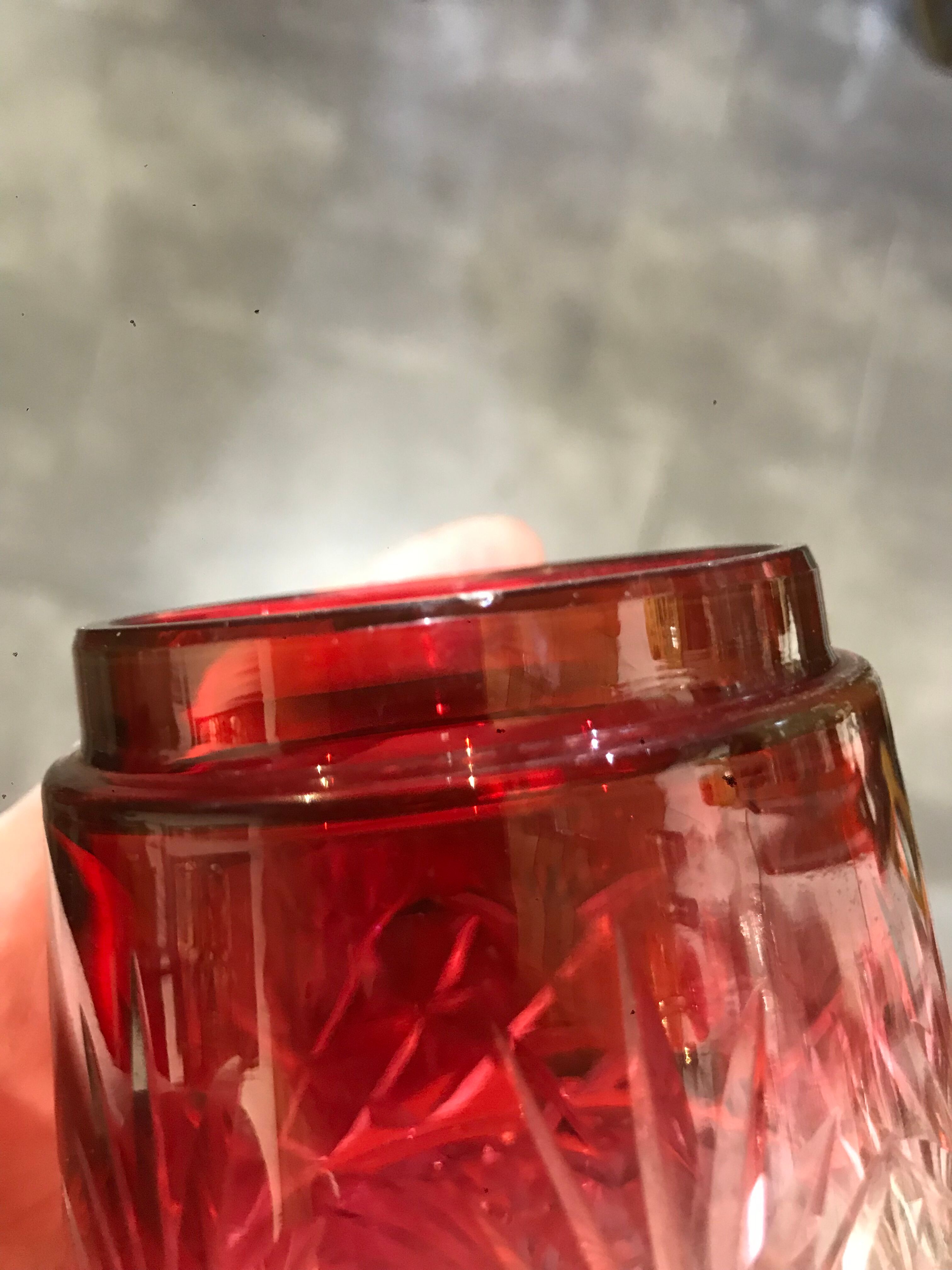 St. Louis crystal pot