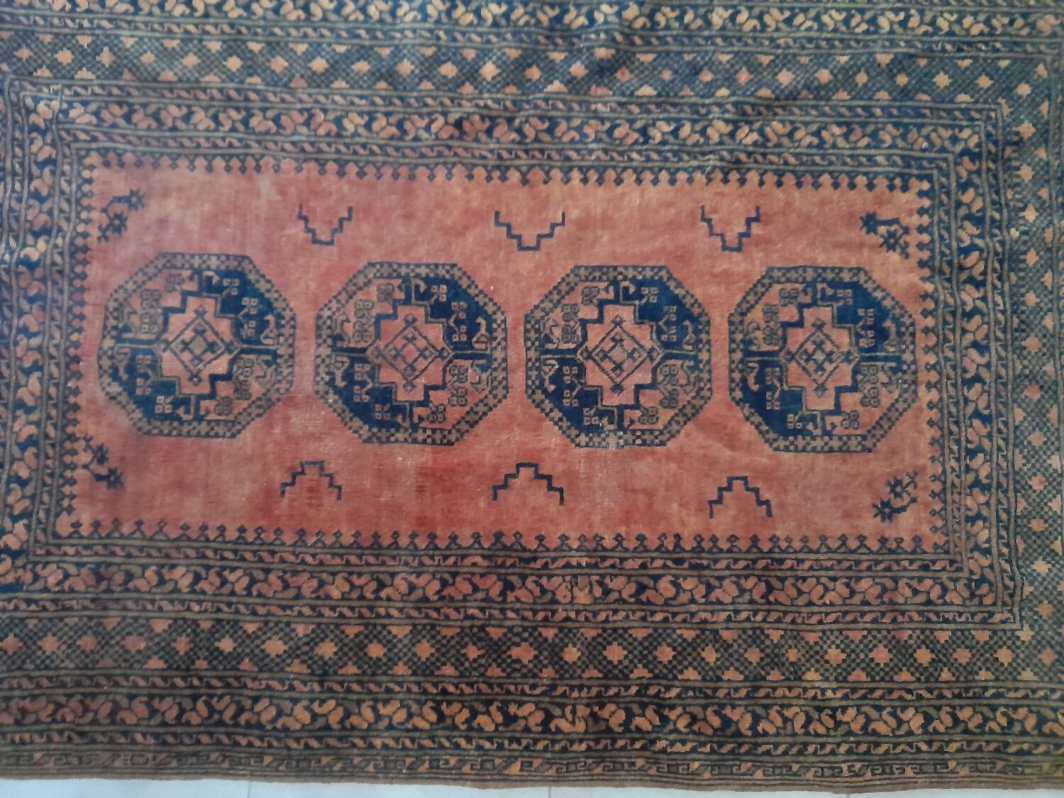 Afghan Carpet "Gül" Vintage – Wool – Exceptional Patina 205x132cm