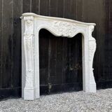 Louis XV Style Fireplace in Carrara Marble, Circa 1980