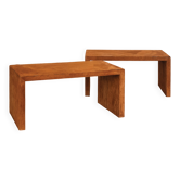 Paire de tables d'appoint en daim cognac à la manière de Jean Michel Frank