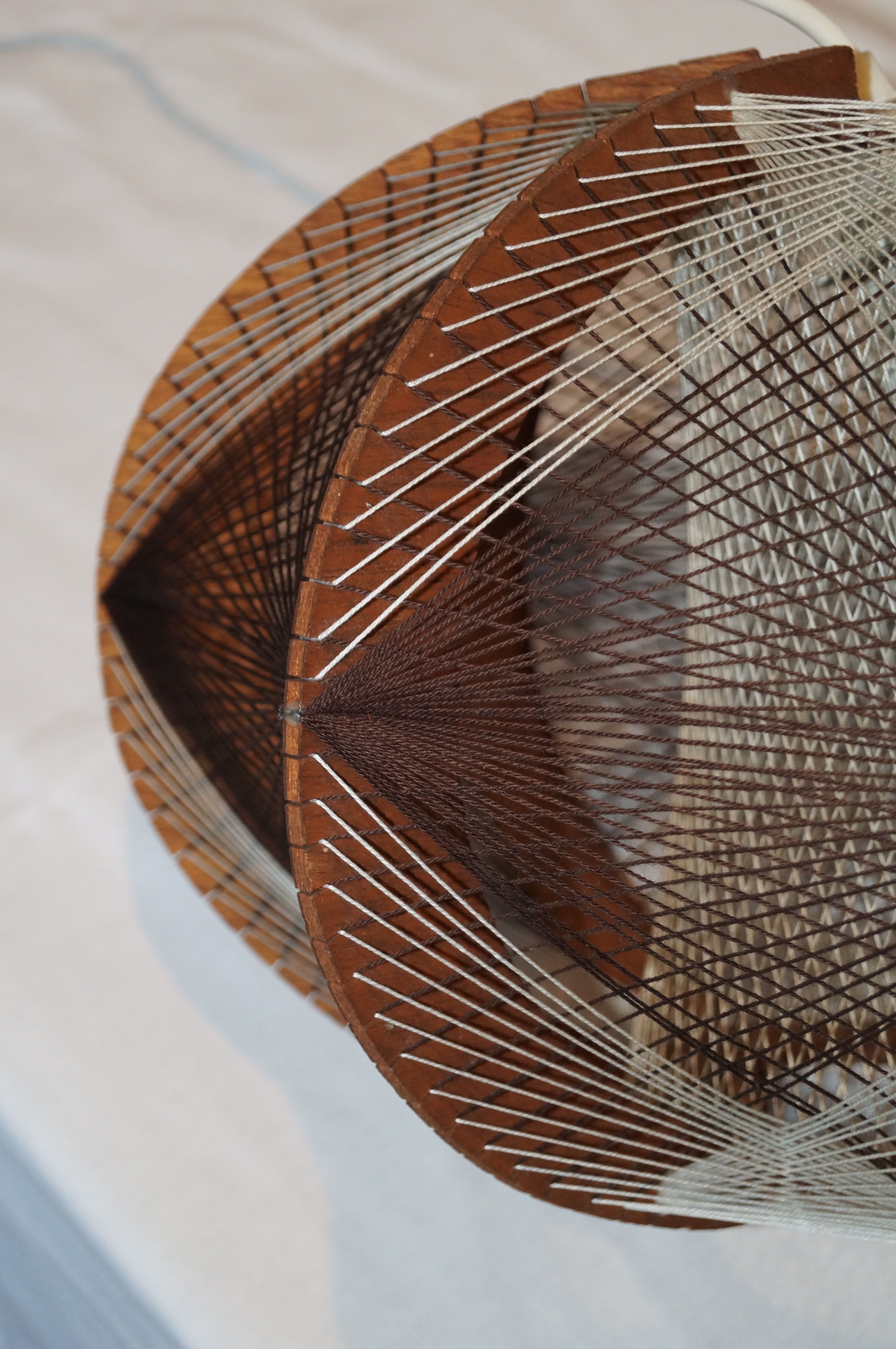 Suspension vintage wood and son braids