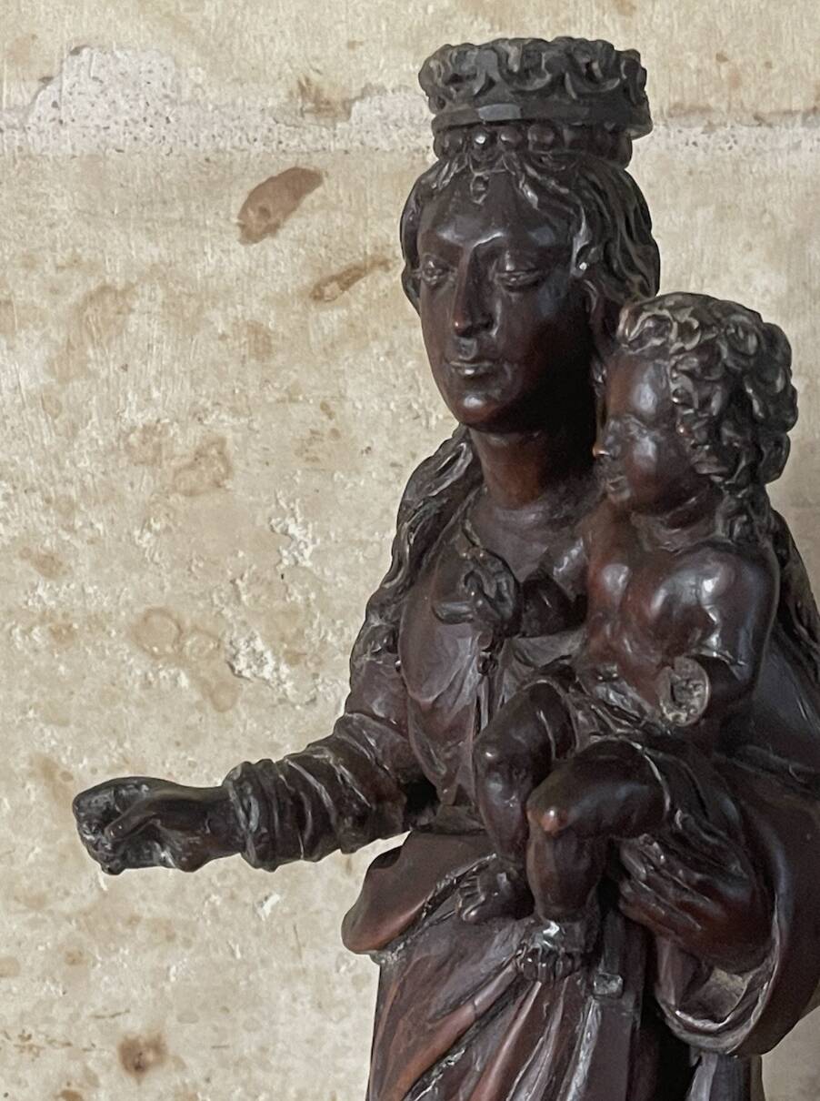 Virgin and Child - Wooden sculpture - 33 cm - France - 18th century