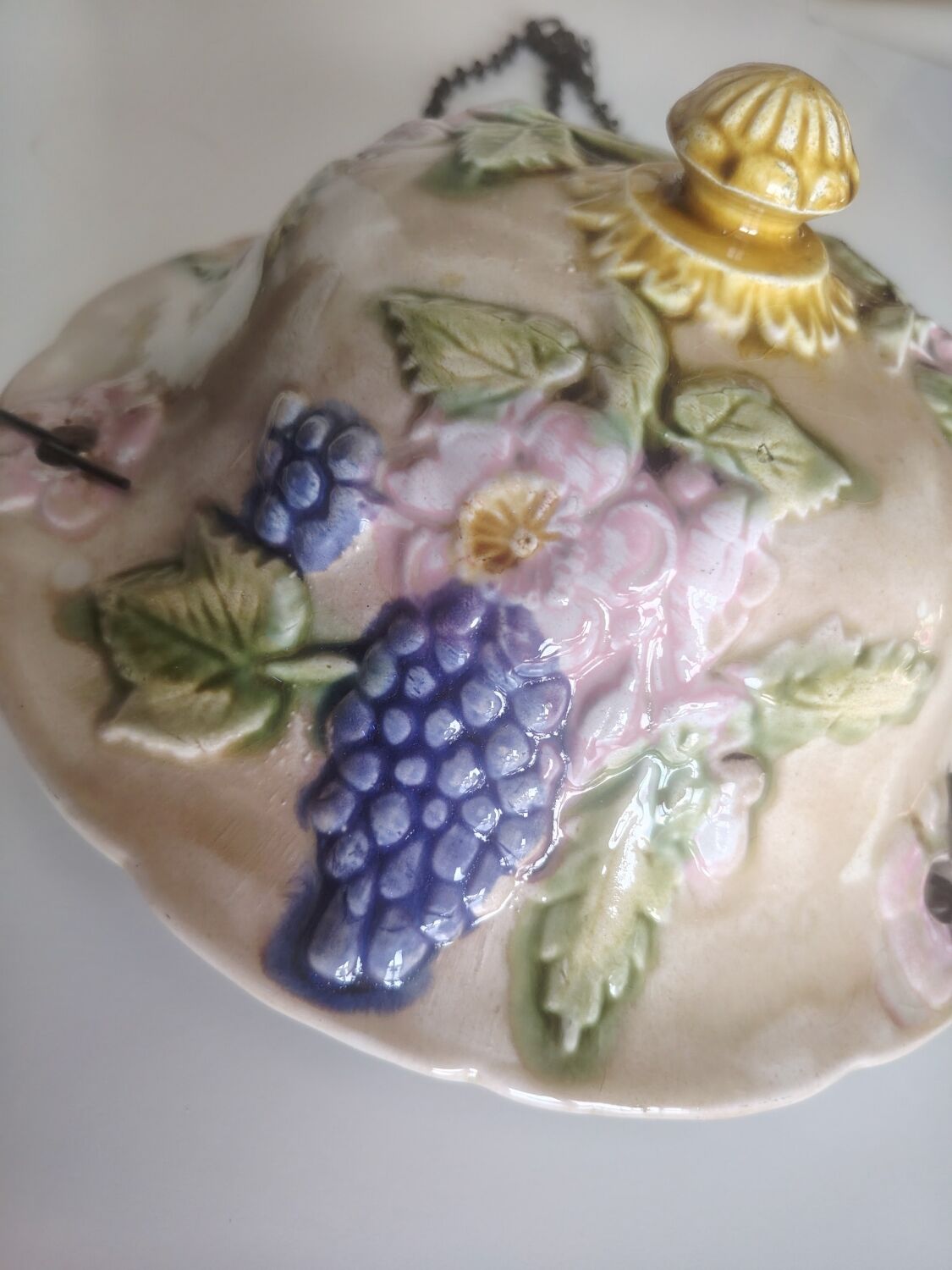 Ceramic plant suspension