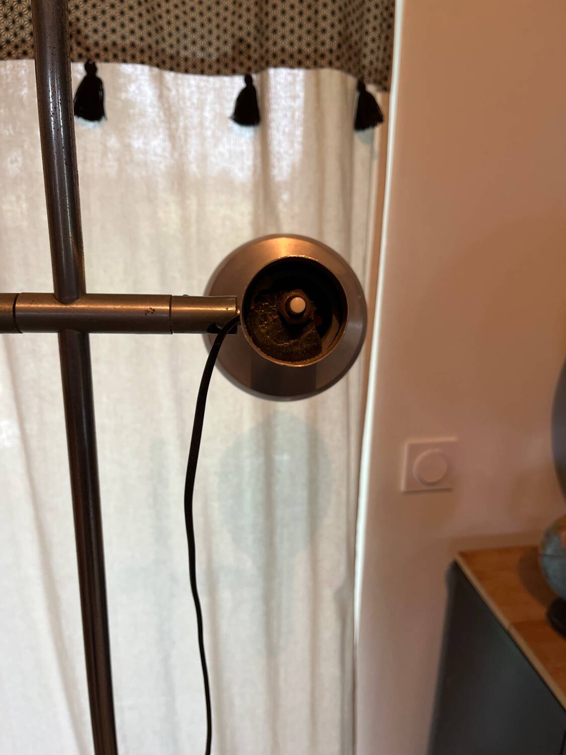 Lampadaire vintage en aluminium brossé par swisslamp