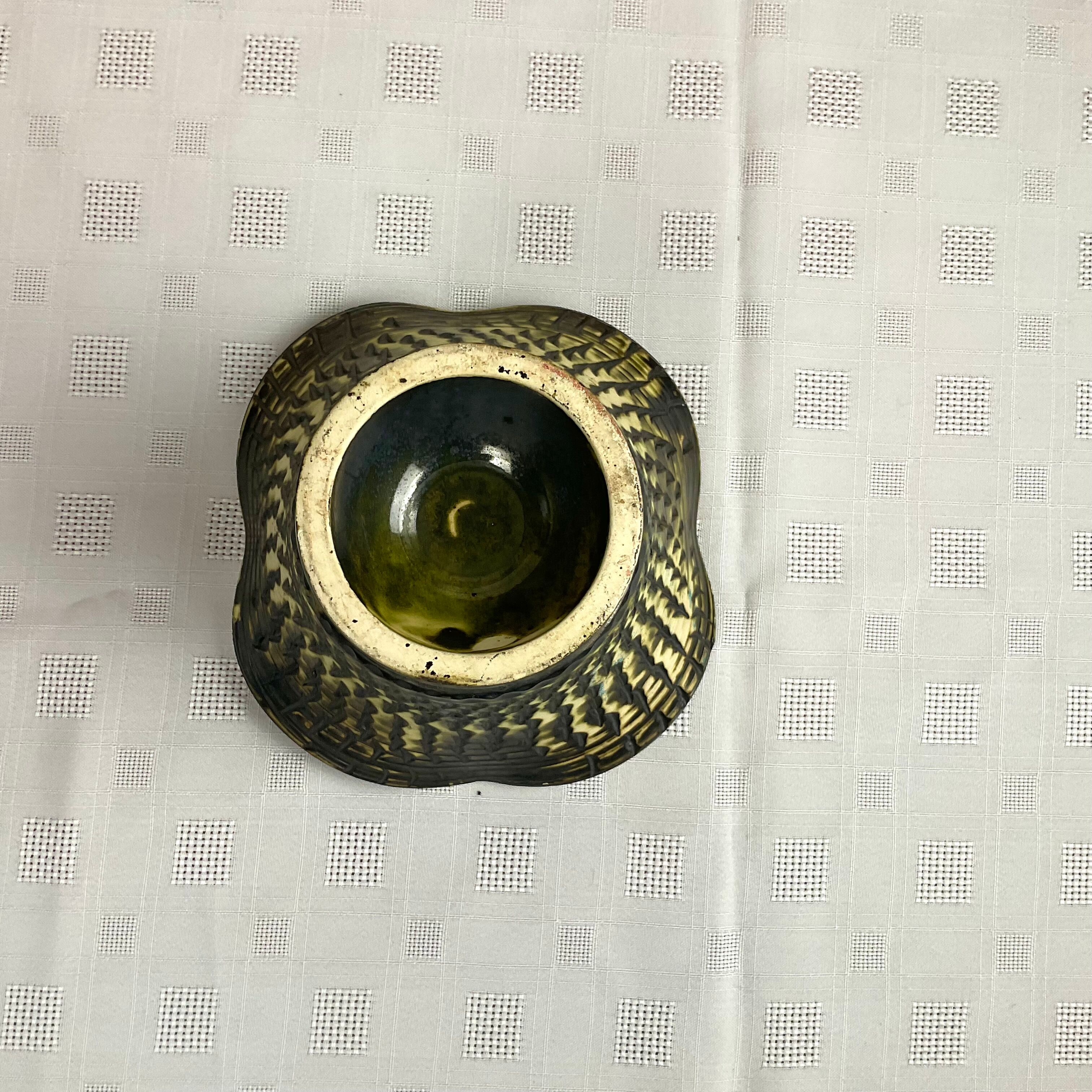 Vintage ceramic pot cover