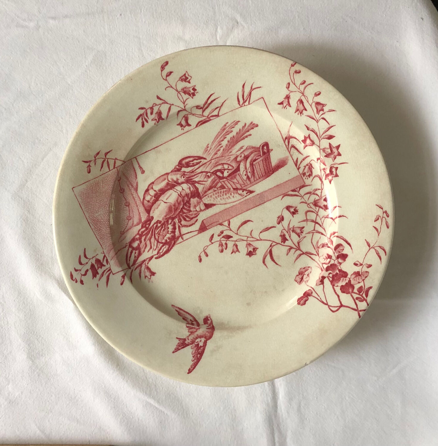 Assiette pied douche  terre de fer « retour de pêche »