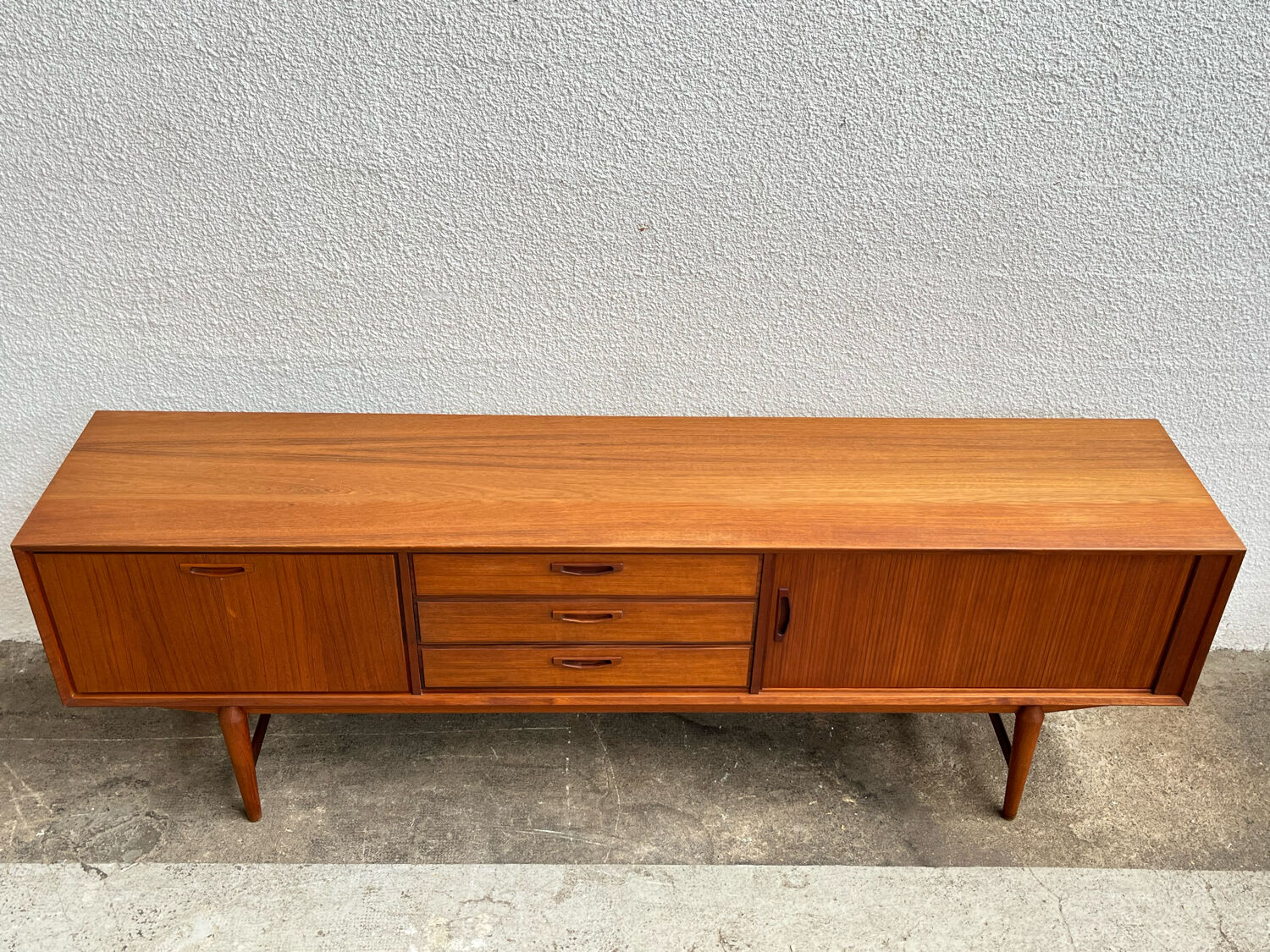 Scandinavian row 60s