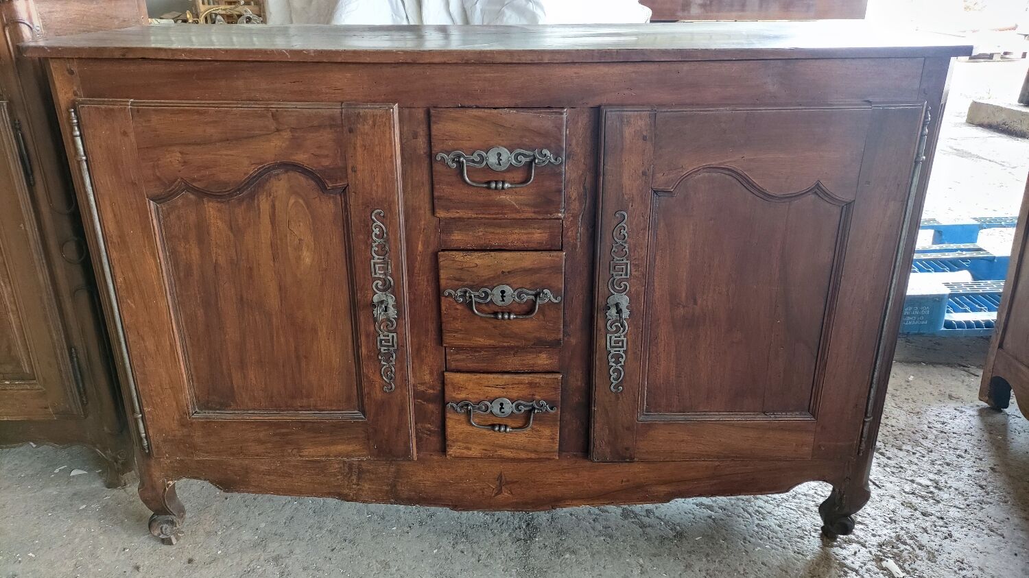 Sideboard 2 doors 3 drawers walnut