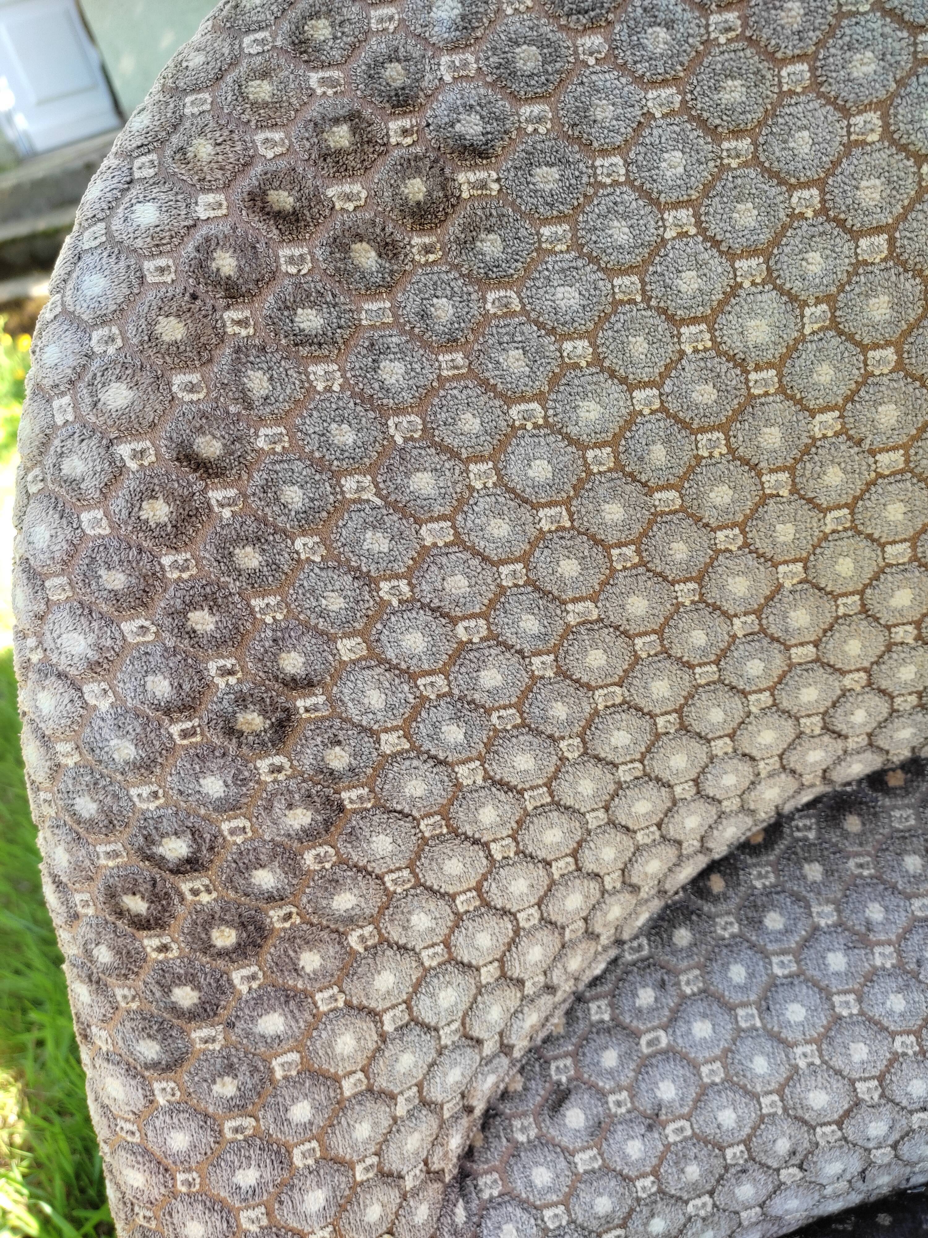 Paire de fauteuils crapaud