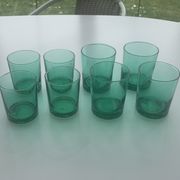 8 glasses in green glass with whisky, aperitif or water vintage 1970