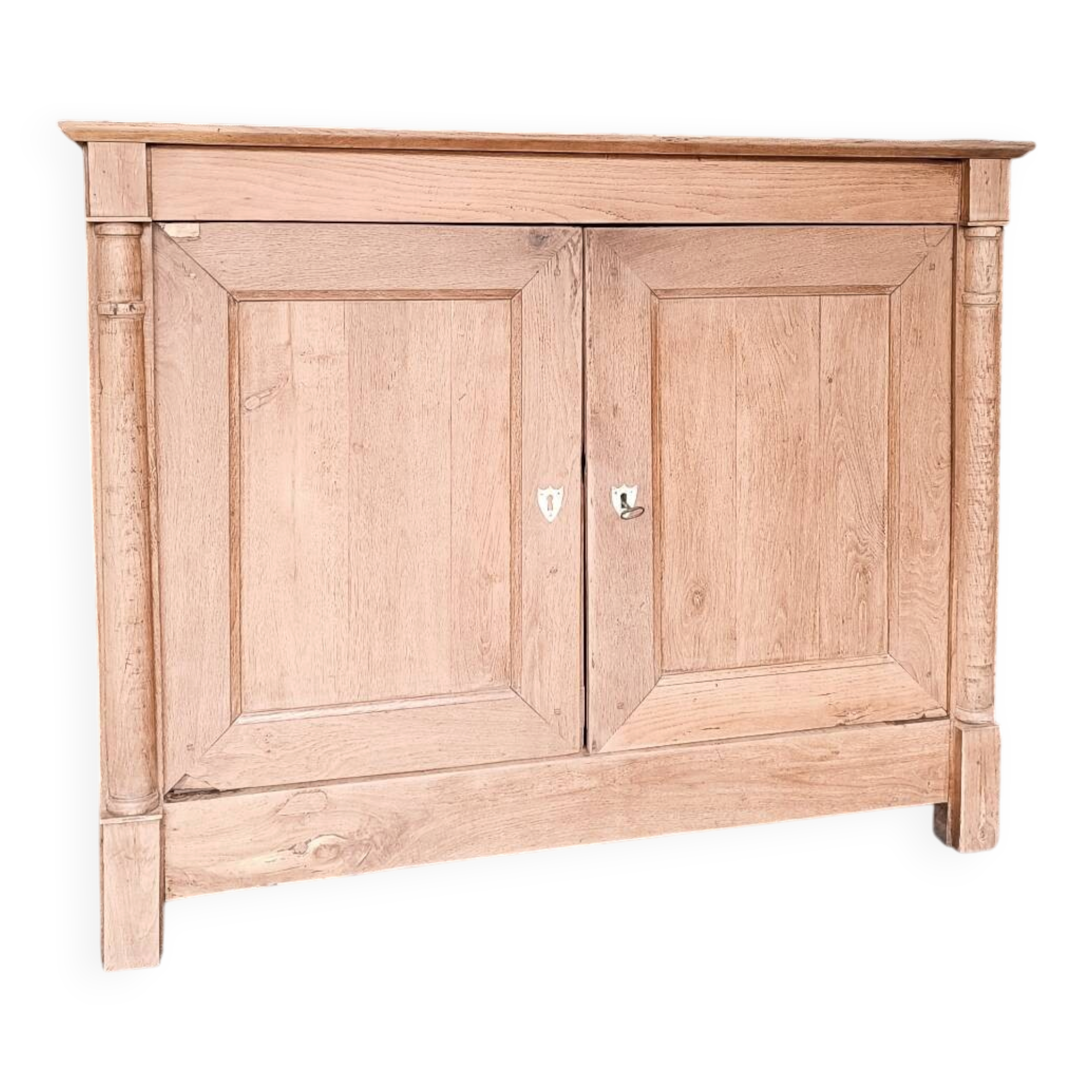 Vintage sideboard with 2 doors