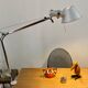 Lampe de bureau Artemide Tolomeo mini sur pince étau design Michele De Lucchi & Giancarlo Fassina