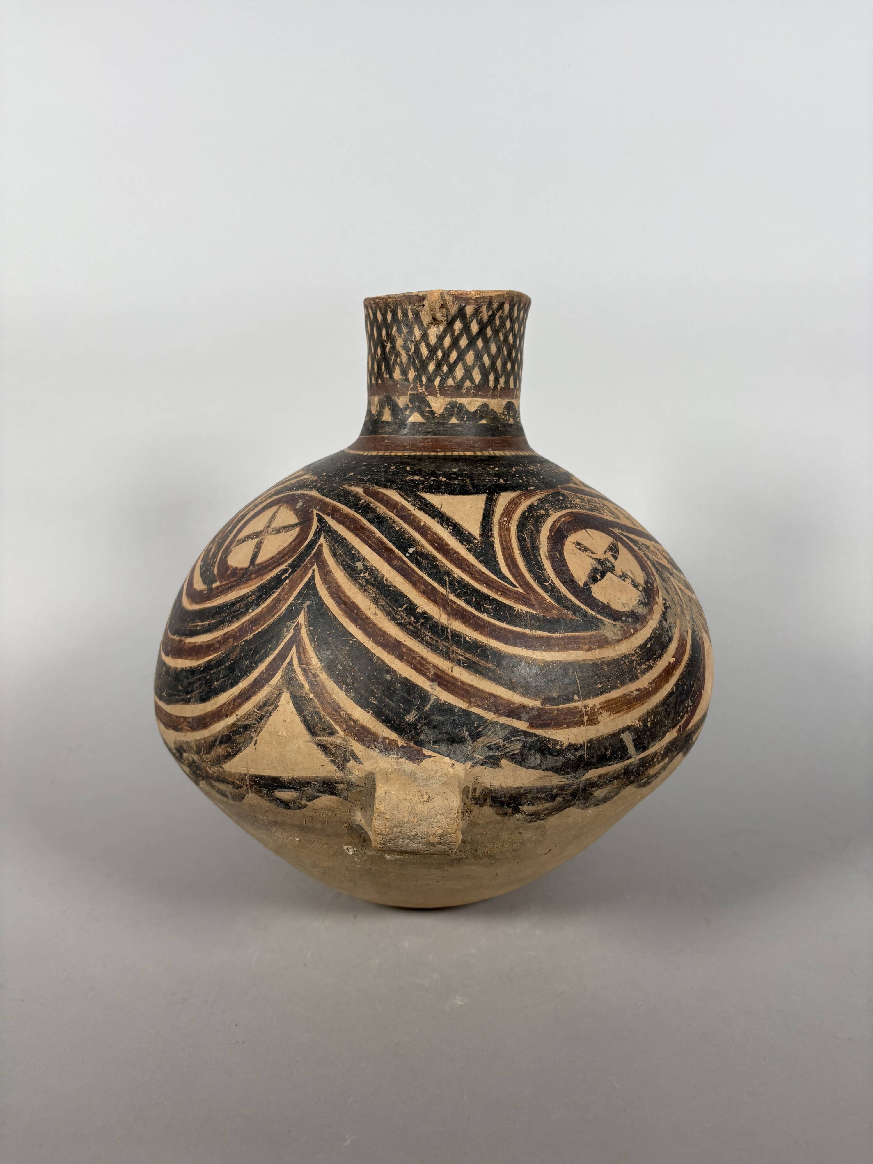Painted terracotta vase, Neolithic period, Yangshao 4500-3000 BC