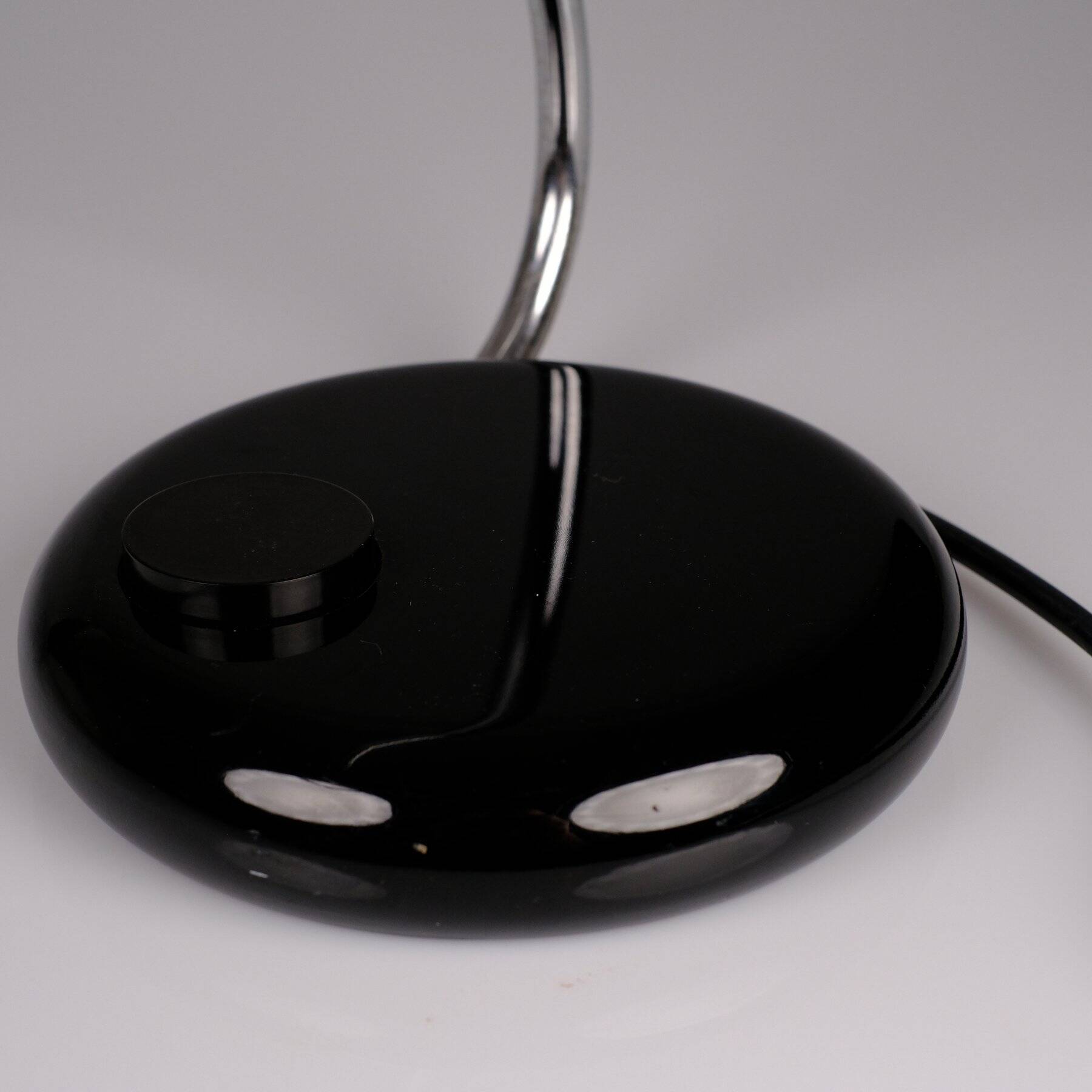 Vintage Desk Lamp • Wing 509 • Bruno Gecchelin • Oluce • 1973