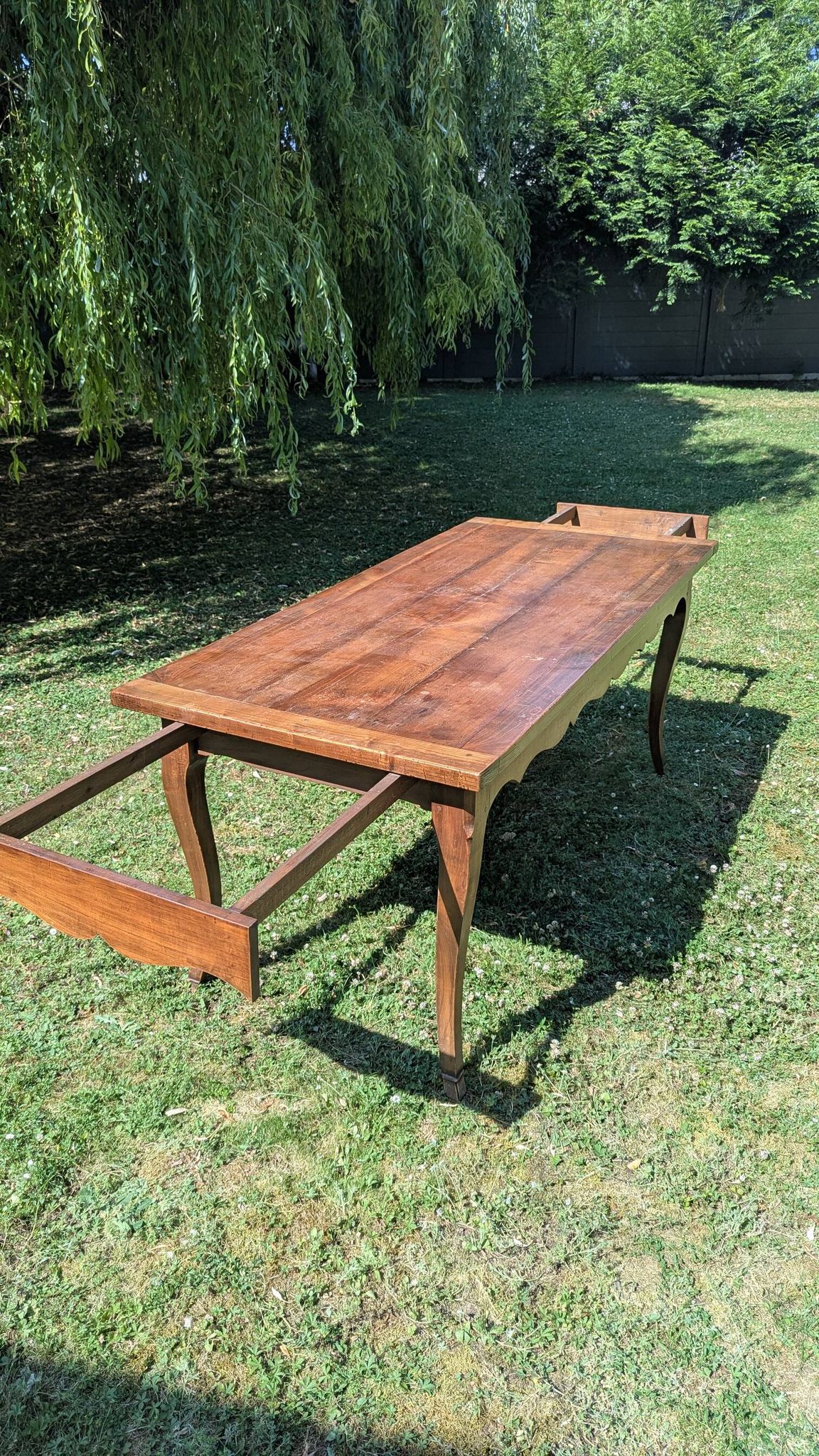 Louis XV style farmhouse table in solid wood - 175 cm