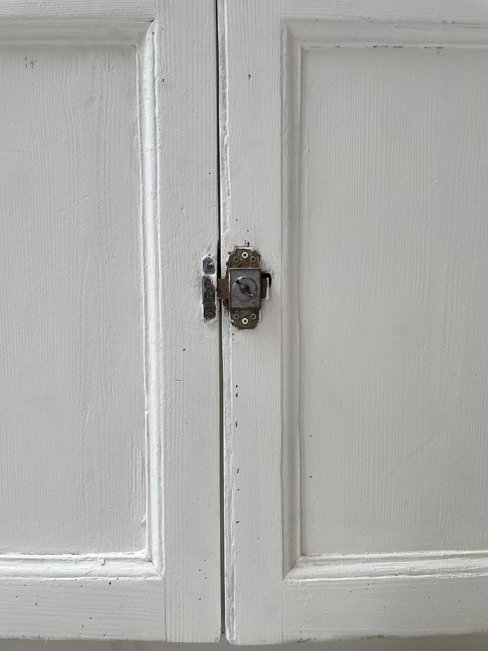 White patina sideboard craft furniture